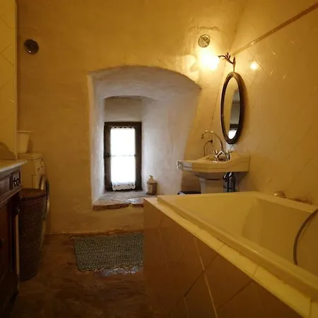 Eco-responsable Exceptionnel Pour 6 Ou 8 Personnes Secteur Gorges Du Tarn * Le Recoux