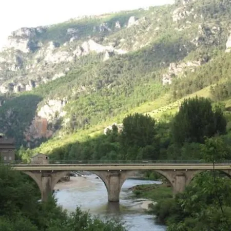 Eco-responsable Exceptionnel Pour 6 Ou 8 Personnes Secteur Gorges Du Tarn Ferienhaus Le Recoux
