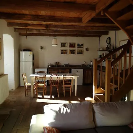 Ferienhaus Eco-responsable Exceptionnel Pour 6 Ou 8 Personnes Secteur Gorges Du Tarn